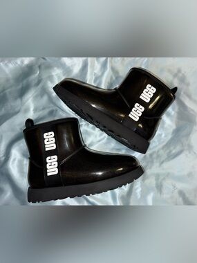 UGG Classic Clear Mini Black